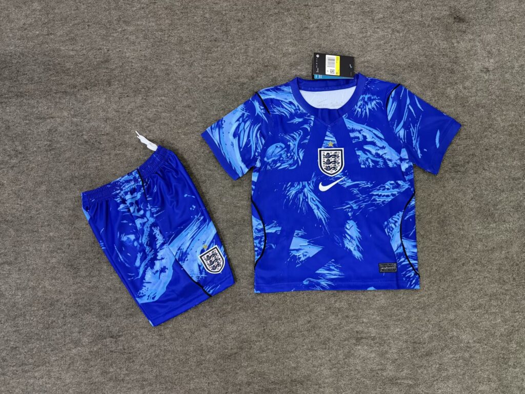 England Blue Goalkeeper Kids Kit